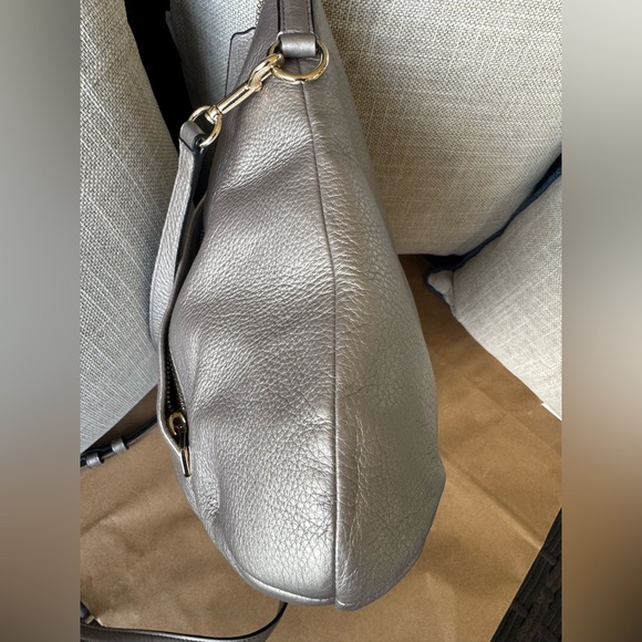 Coach hobo Crossbody bag metallic silver NWOT - Picture 14 of 17